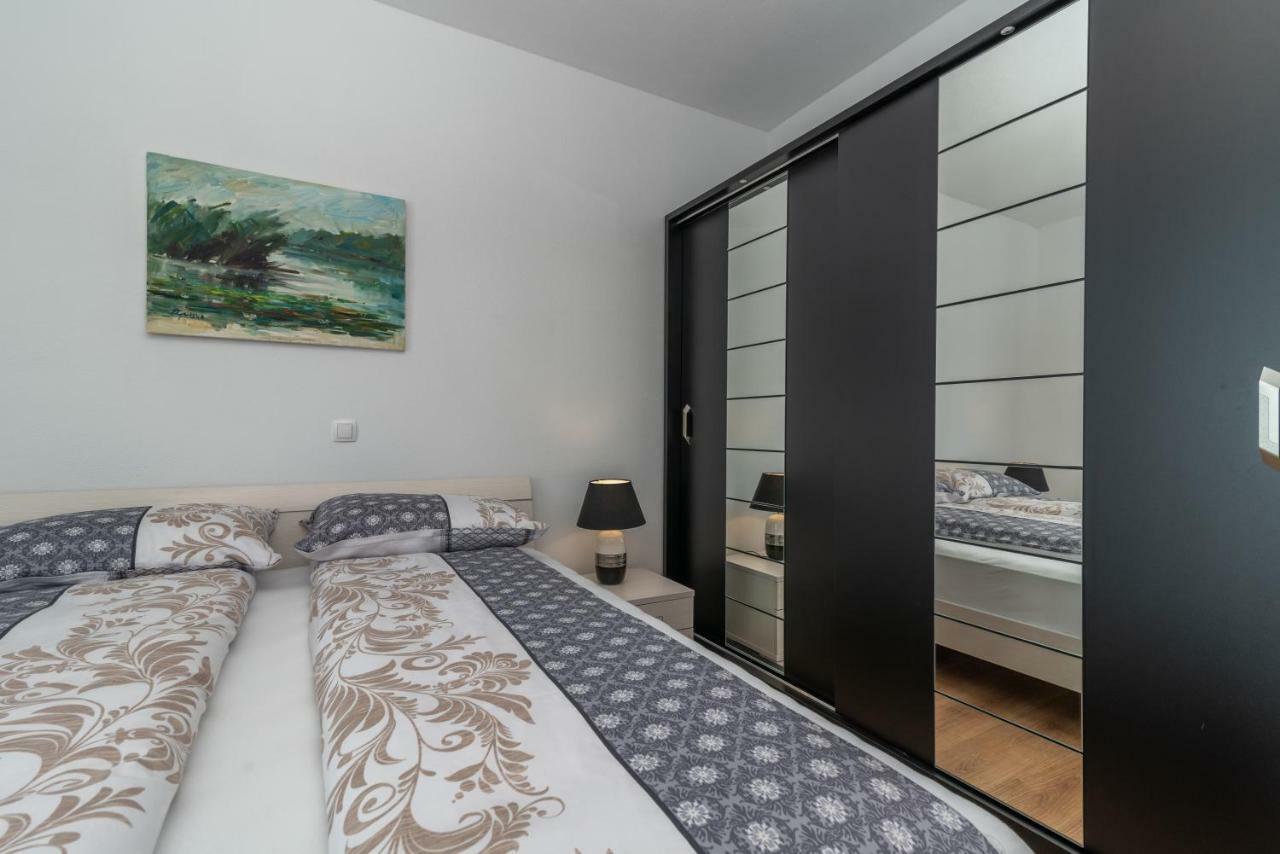 דונג'י סגט Villa Confido Luxury Apartment 01 מראה חיצוני תמונה